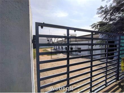 Commercial Space in Industrial Estate for Rent